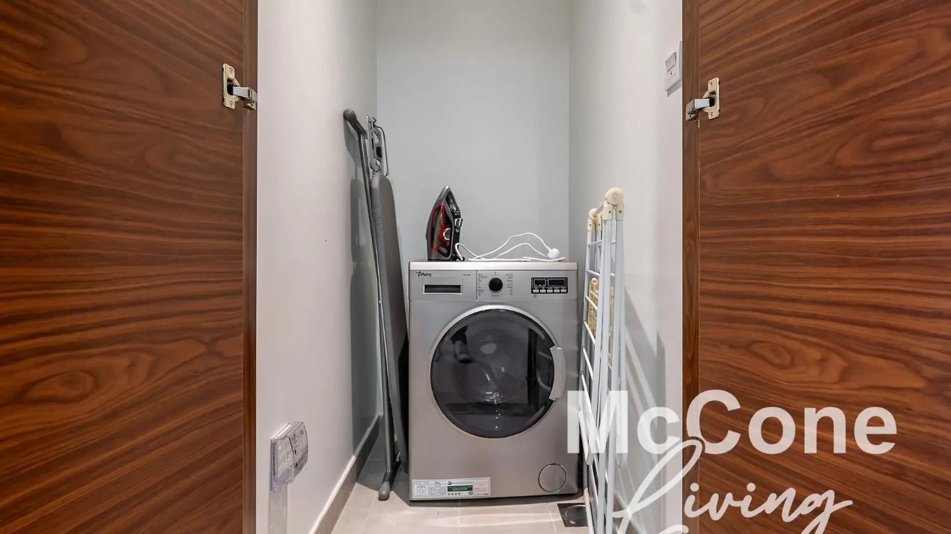 Scenic City View 1Br With Balcony Dubai